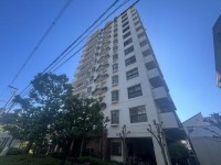 JRおおさか東線野江駅徒歩13分。2024年6月リフォーム完了で内装一新。南東向き角部屋で日当たり良好。内代小学校区、高倉中学校区の好立地。