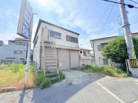 DEMO-01 ◆１階倉庫付き、土地面積約32.7坪です◆
◆目の前にコンビニ、商業施設あり◆
◆再建築用途としてもご検討ください◆
◆大通り沿いに面しております◆