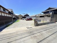 DEMO-01 ◆建築条件なし売り土地、土地面積約86坪
◆市街化調整区域。宅地の造成及び建物の建築はできません。しかし、法第34条第1項第10号により再建築の可能性があります